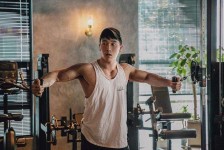 大竹肌肉男模(肌肉男模板)