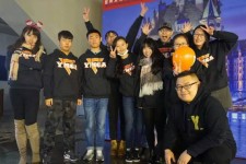 大竹中国留学生德国伴游(有一名德国留学的中国留学生)