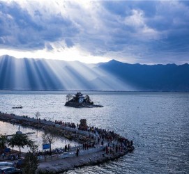 大竹洱海旅游攻略(成都到洱海旅游攻略)