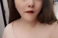 大竹美院系花兼职死商务模特(美院系花兼职商务模特第2部一边看球一边玩)