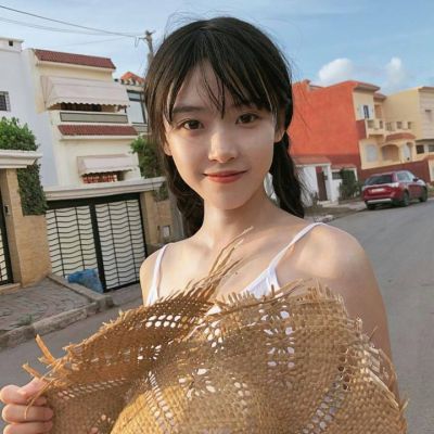 大竹伴游女生李梓萱的资料