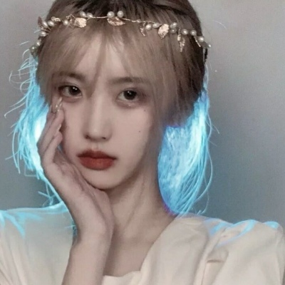 大竹伴游女生赵婉晴的资料