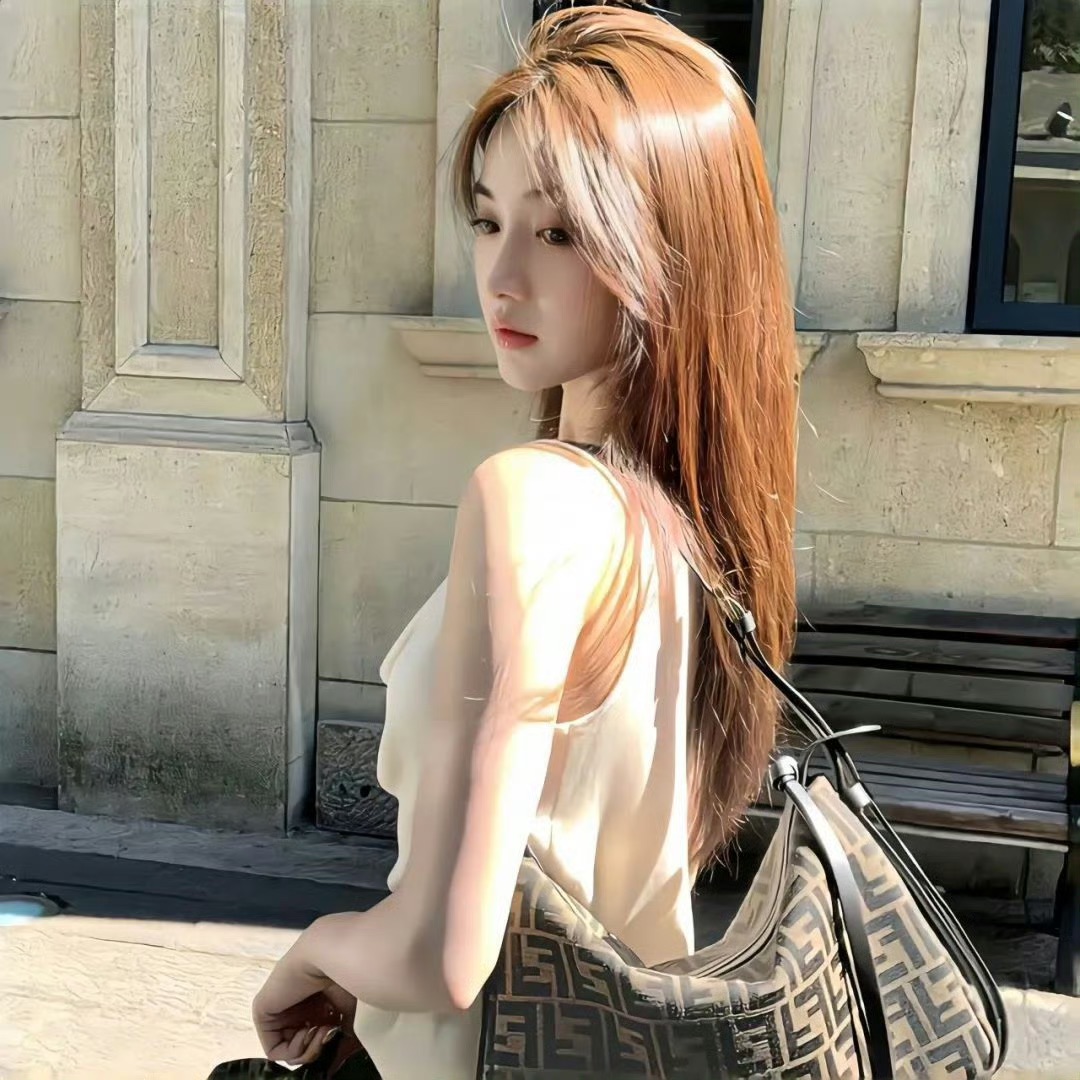 大竹伴游女生夏夏的资料