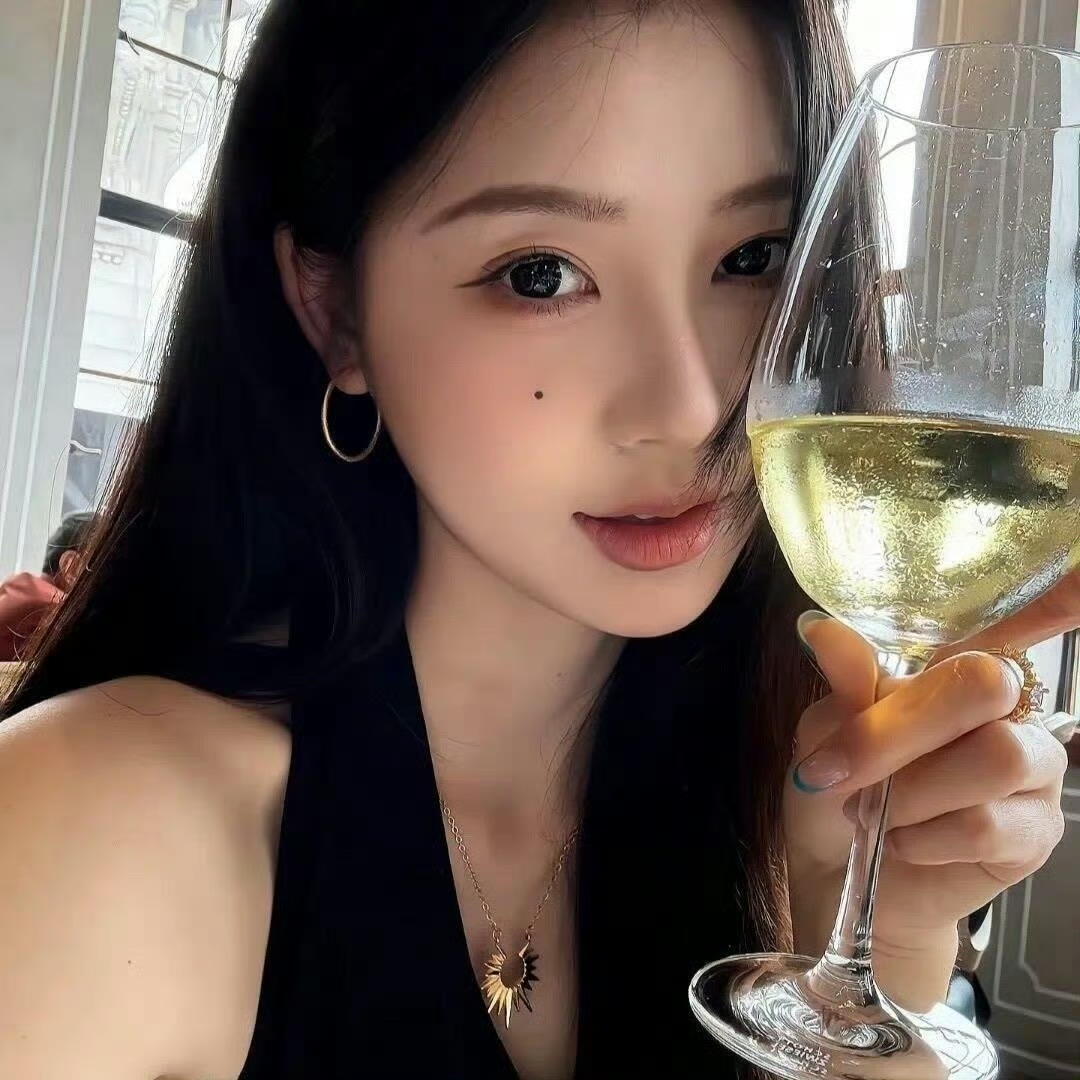大竹伴游女生 | 张诗涵的资料